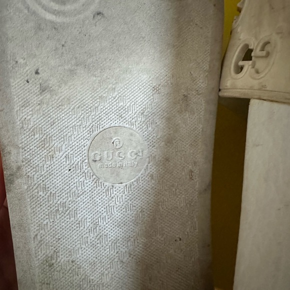 Authentic Gucci Slides - Picture 6 of 7